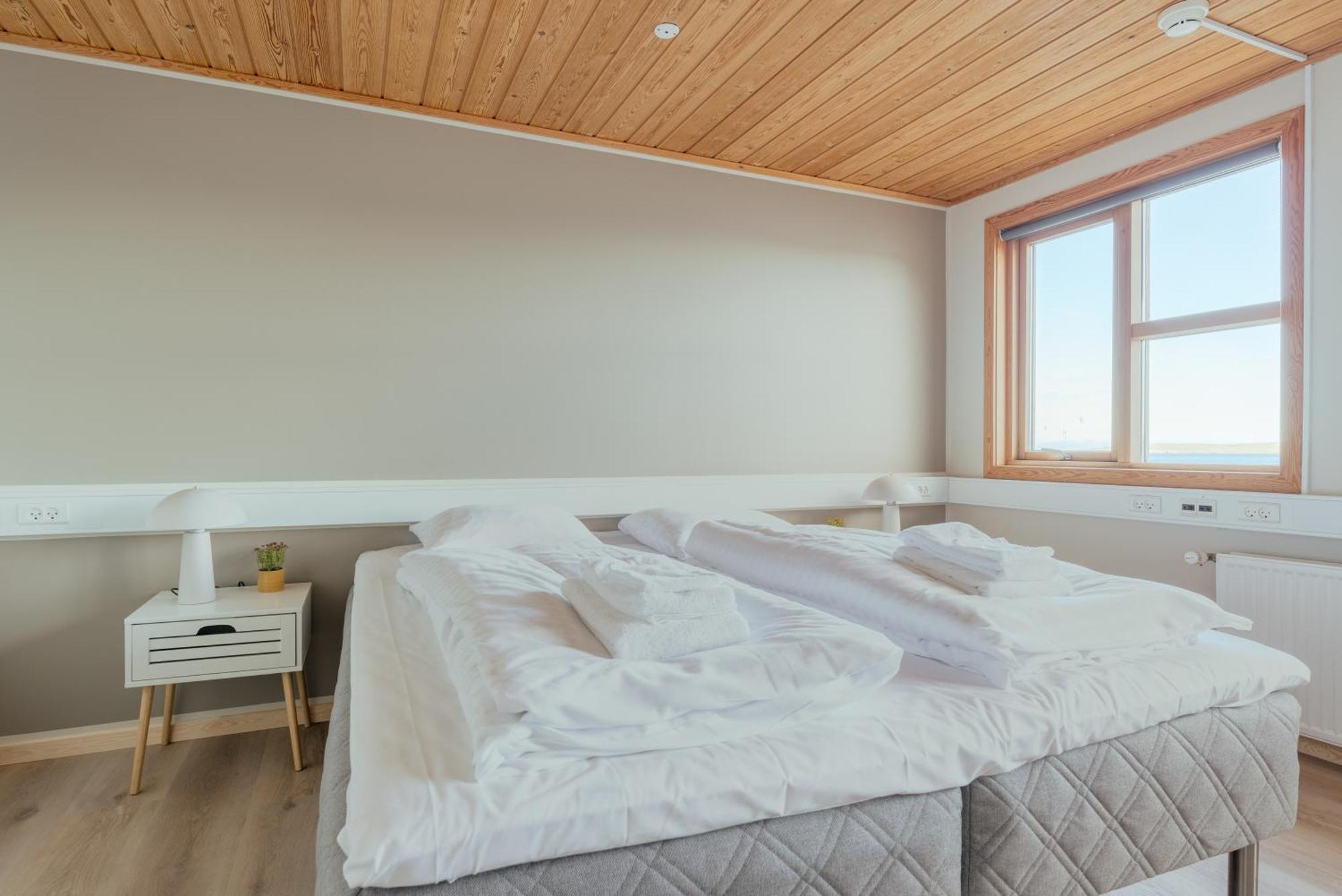 A Tromini Guesthouse Torshavn Exterior photo