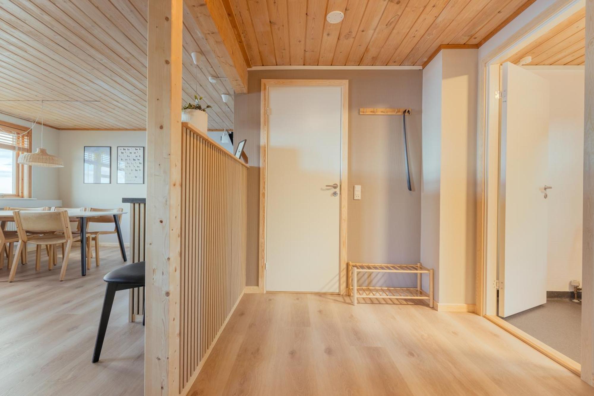 A Tromini Guesthouse Torshavn Room photo