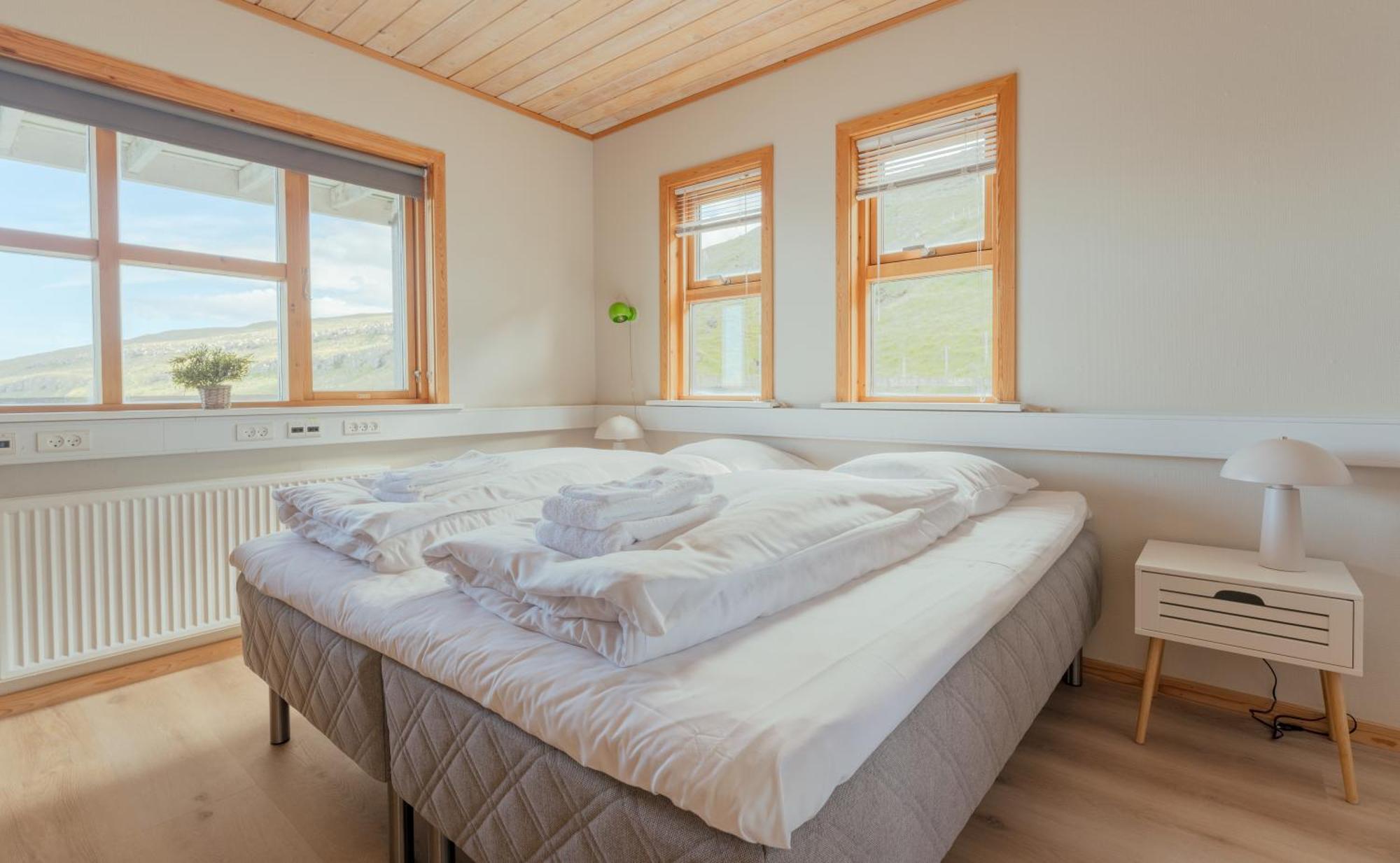 A Tromini Guesthouse Torshavn Exterior photo
