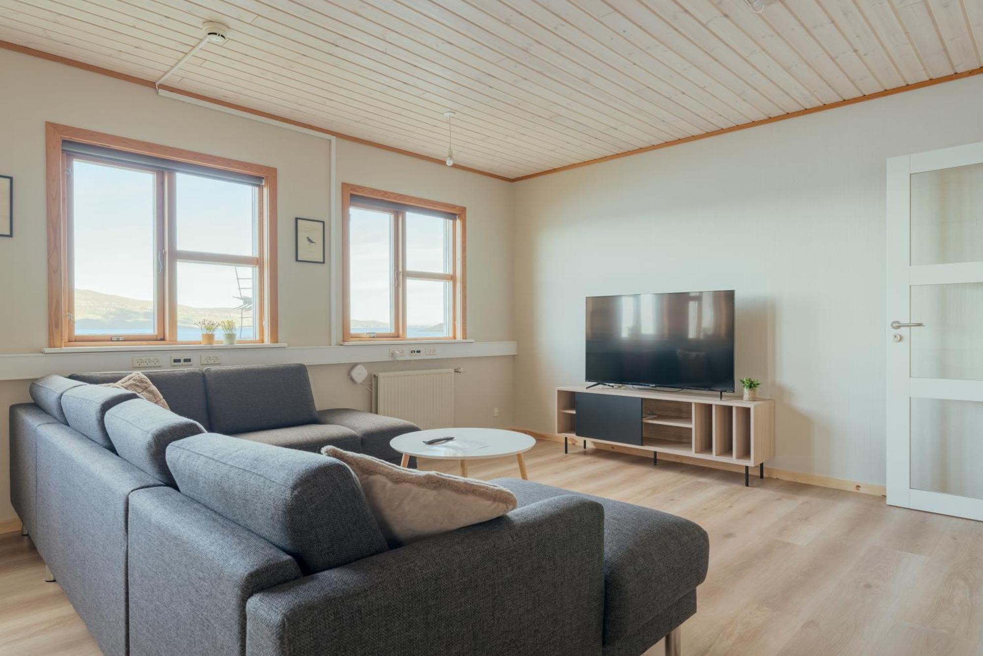 A Tromini Guesthouse Torshavn Exterior photo
