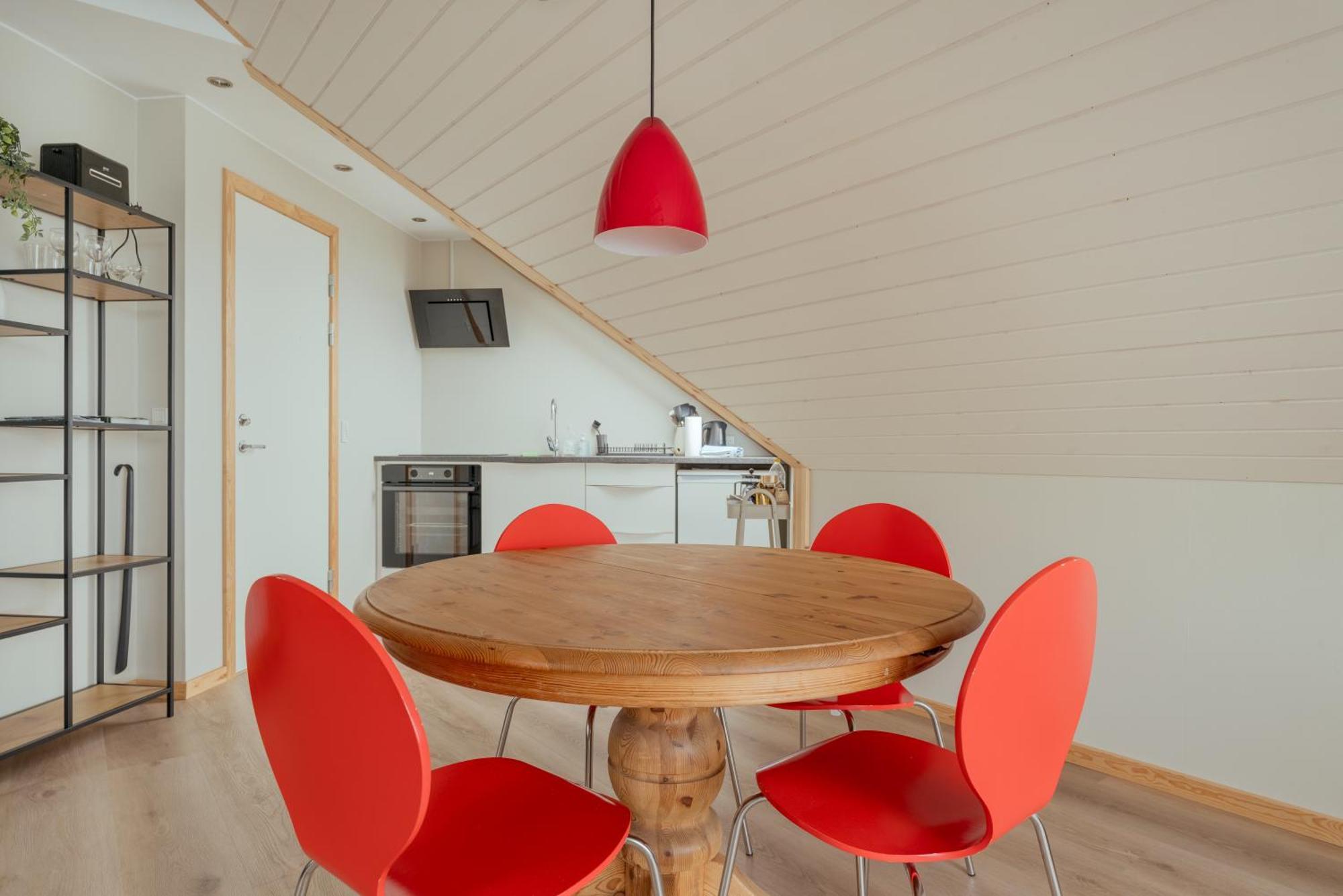 A Tromini Guesthouse Torshavn Exterior photo