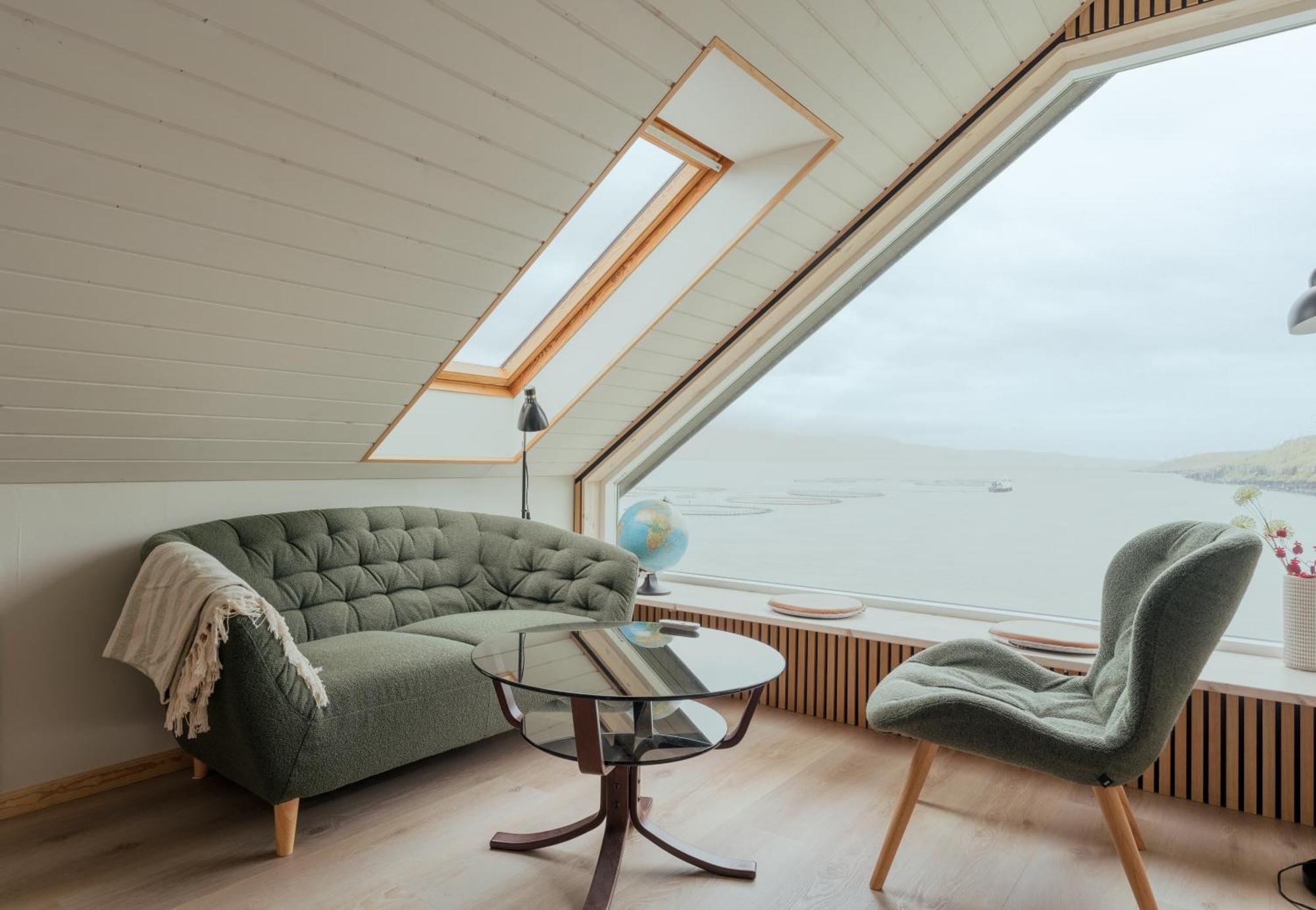 A Tromini Guesthouse Torshavn Exterior photo