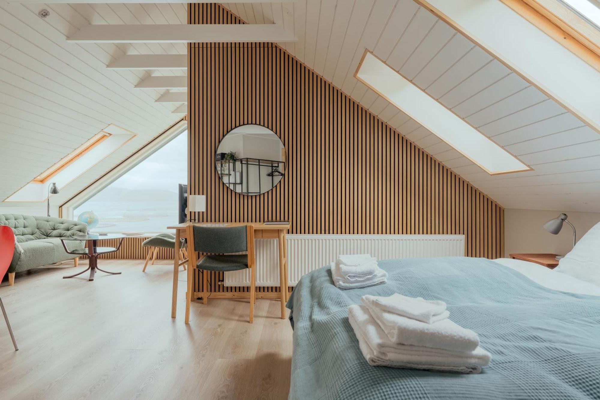A Tromini Guesthouse Torshavn Exterior photo